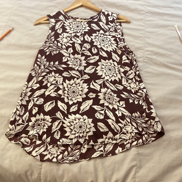 Theory Silk Top - Picture 6 of 15